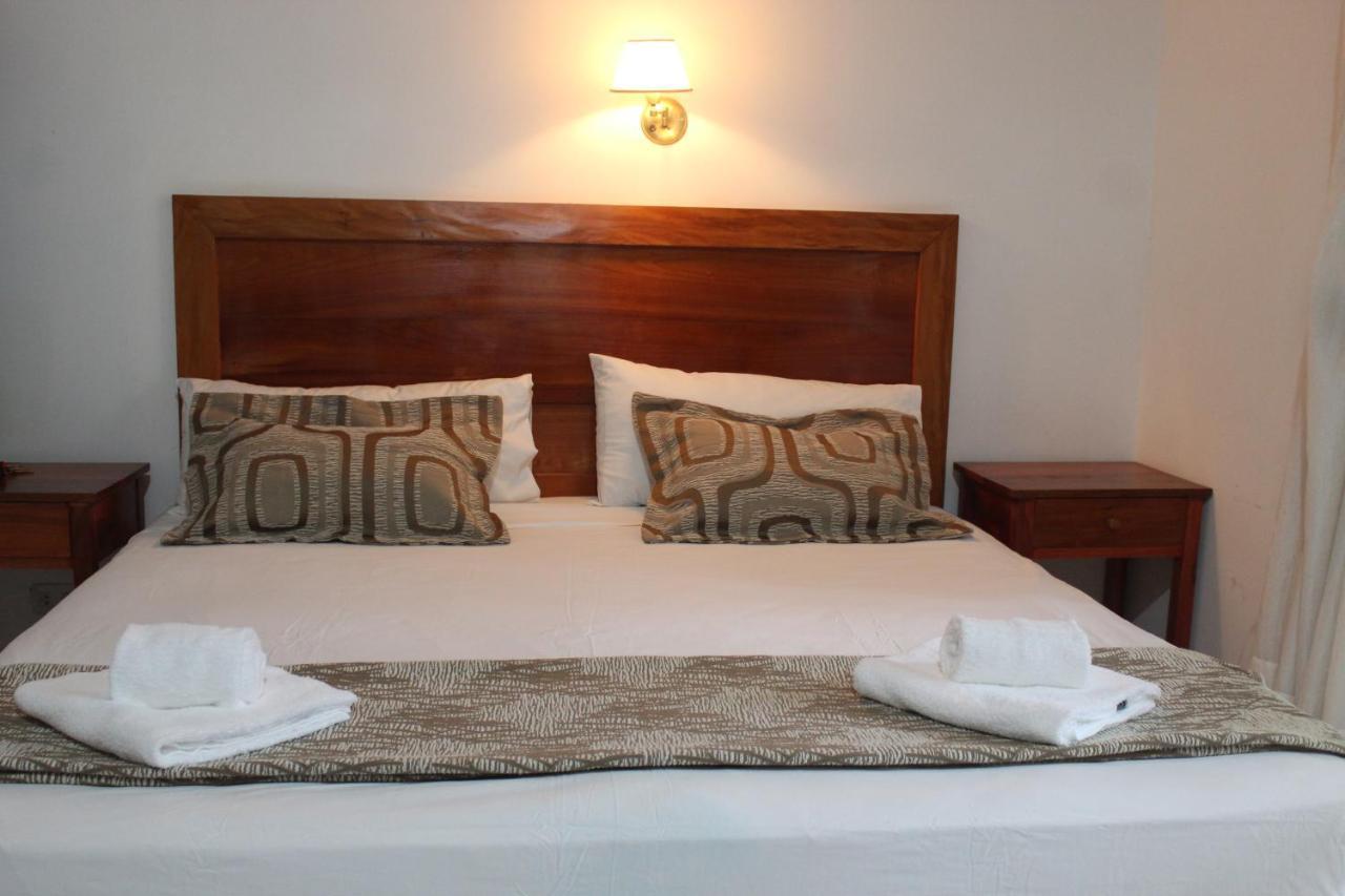 Palo Rosa Puerto Iguazu